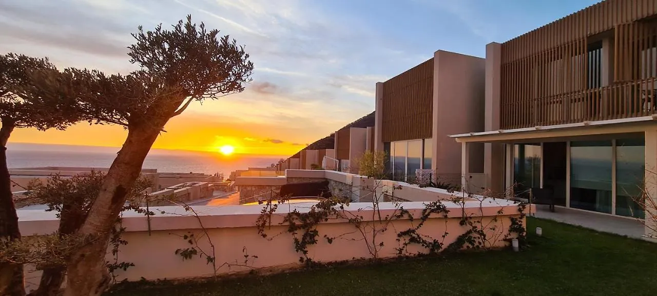 Salt N Blue Villa Palase